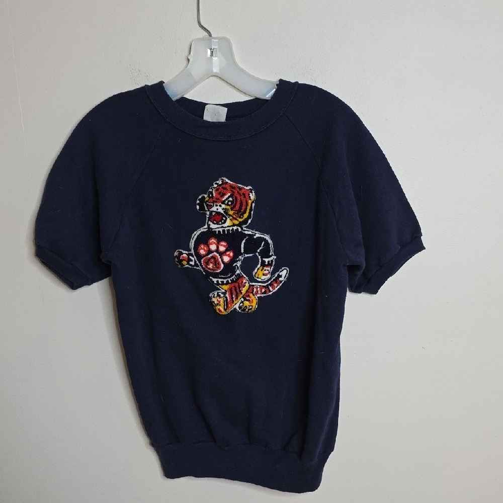 Vintage AU Auburn Tigers Shortsleeve Sweatshirt